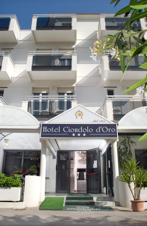 Hotel Ciondolo D'Oro Rimini Esterno foto